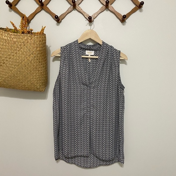 Laundry By Shelli Segal Black and White Sleeveless Blouse with Mandarin Collar - Picture 1 of 5